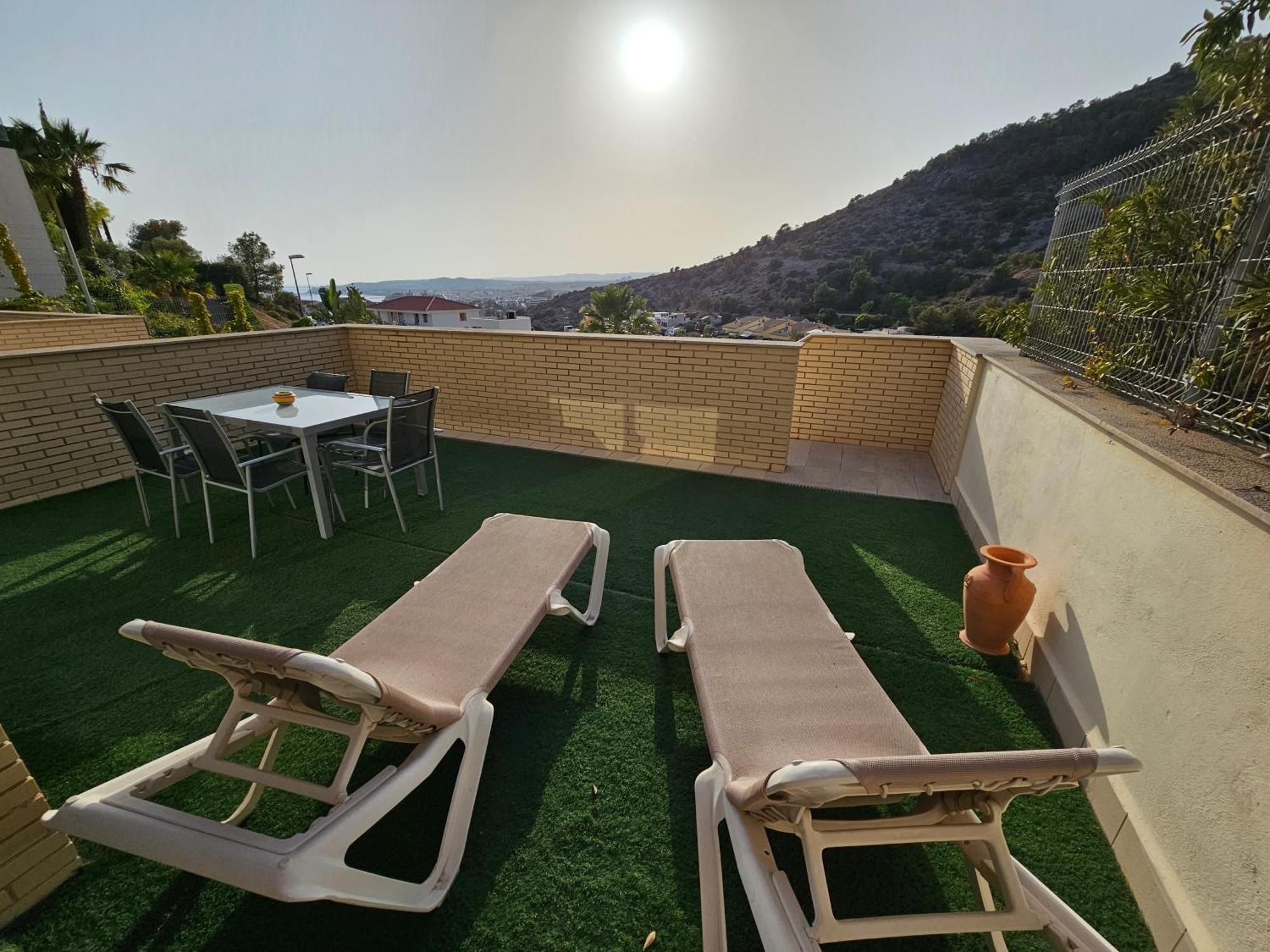 Appartamento Duplex Moderno 3 Hab Parking, Vistas Al Mar Y Terraza Sitges Esterno foto